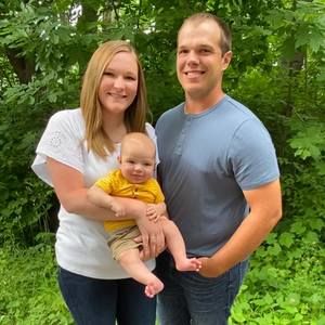 Meet your Posher, Carly